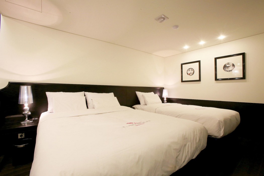 Hotel Lavieen 58/100