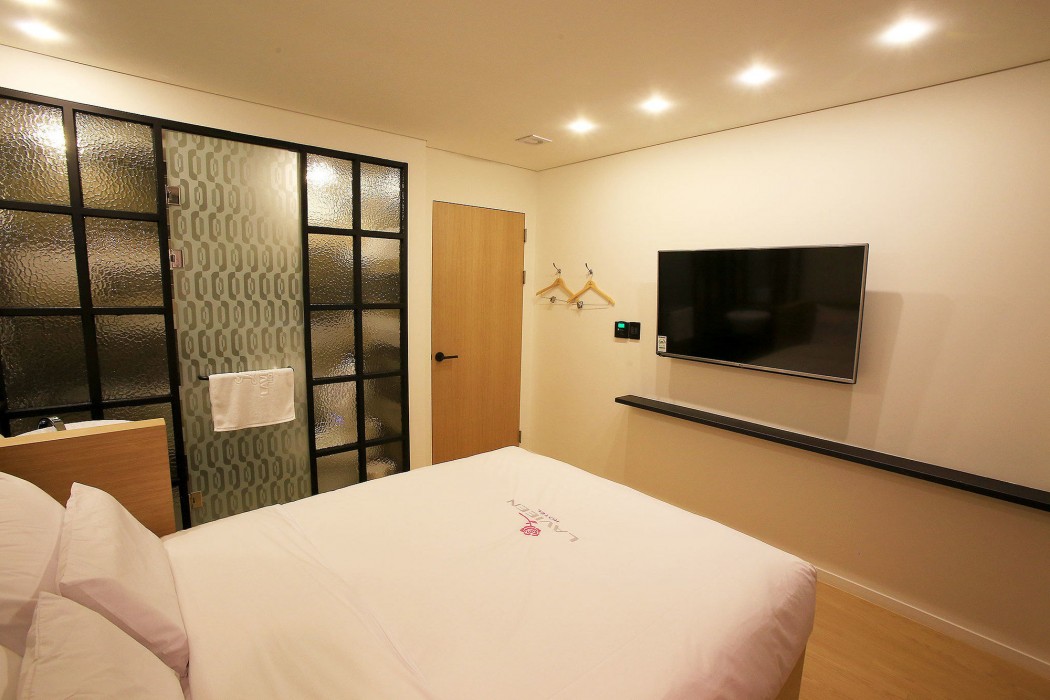 Hotel Lavieen 46/100