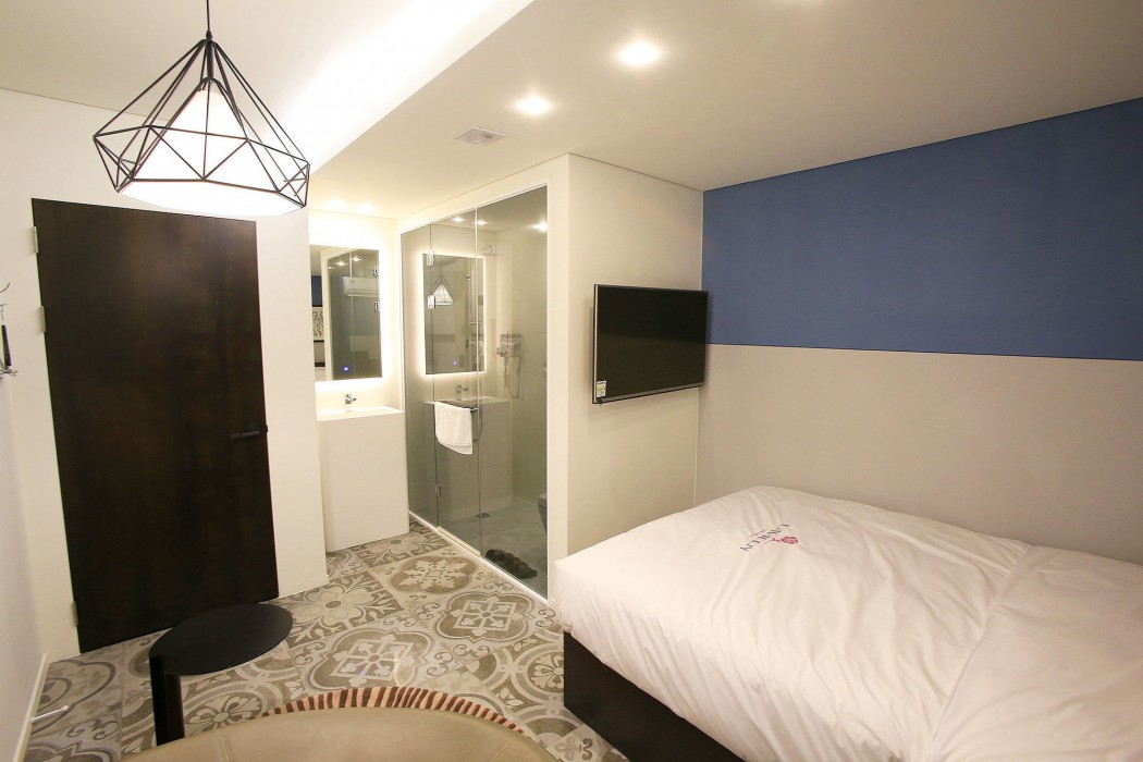 Hotel Lavieen 24/100