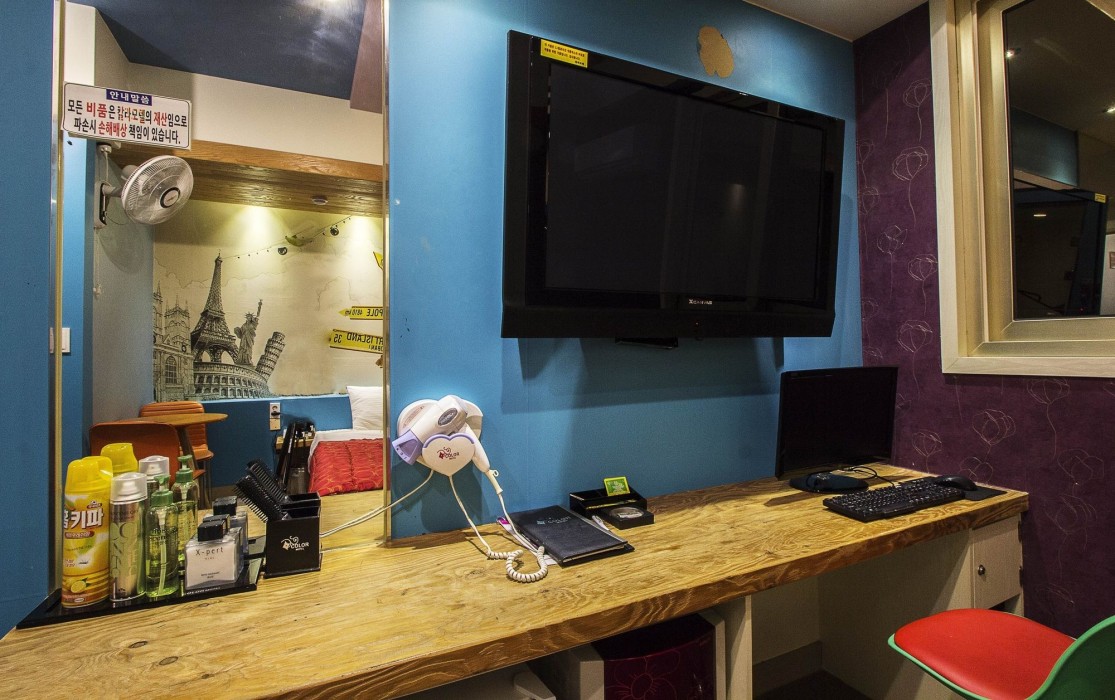 Busan Seomyeon 1st Street No. 25 28/53