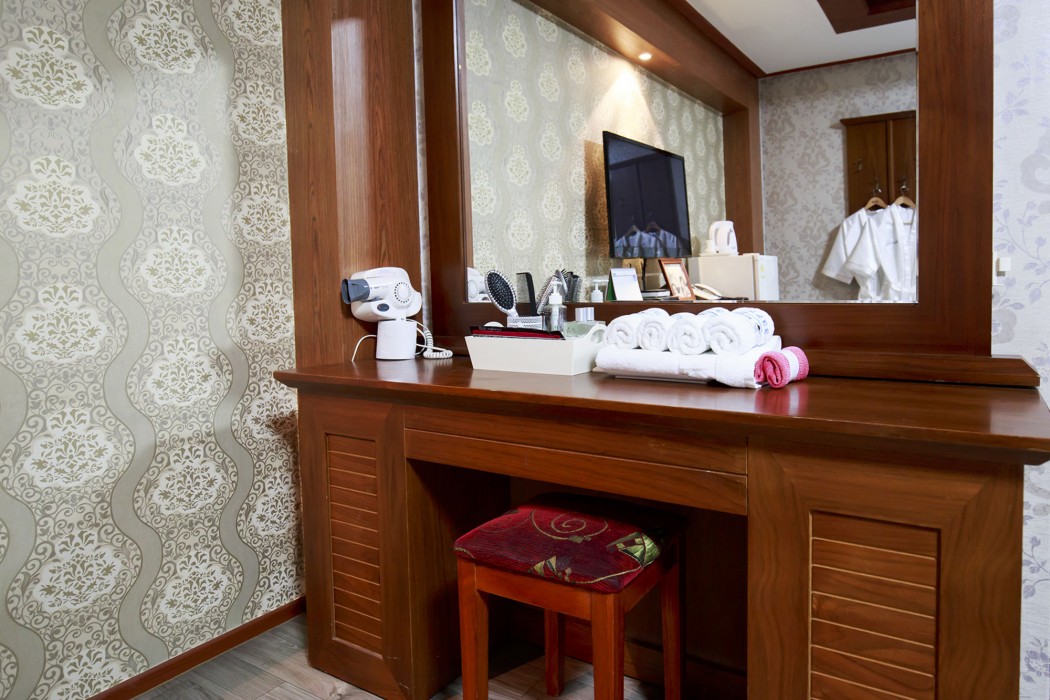 Galleria Hotel 23/56