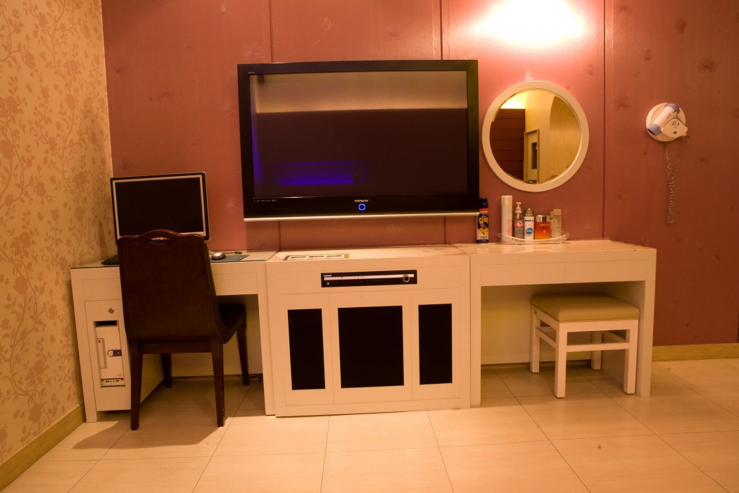 Cheonan B Hotel 8/50