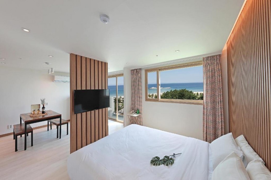 Ocean To You Resort Sokcho Seorak Beach Hotel And Condo 4/17