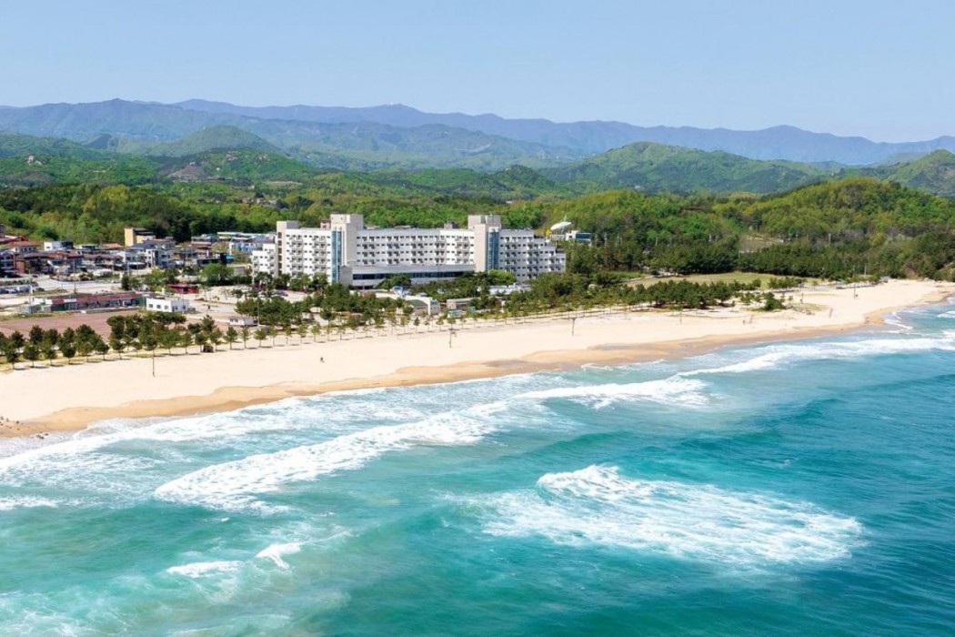 Ocean To You Resort Sokcho Seorak Beach Hotel And Condo in GOSEONG