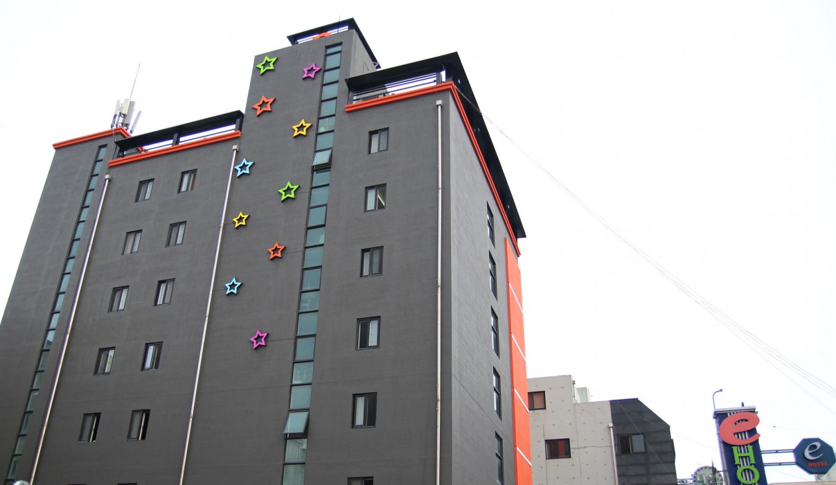 Ehotel Gumi 33/53