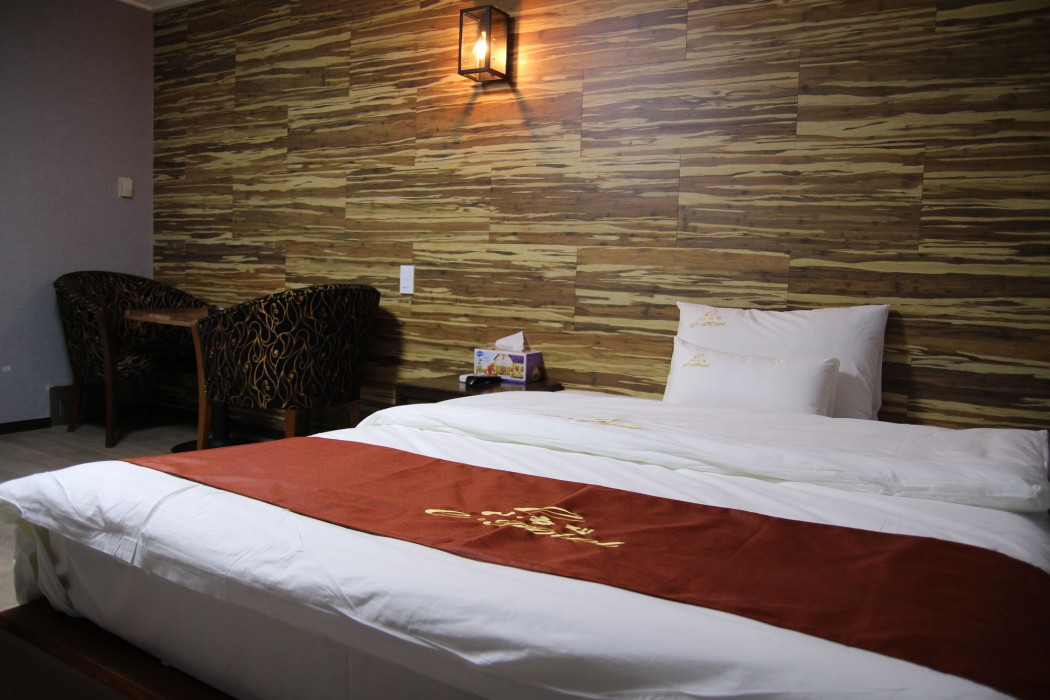Ehotel Gumi 32/53