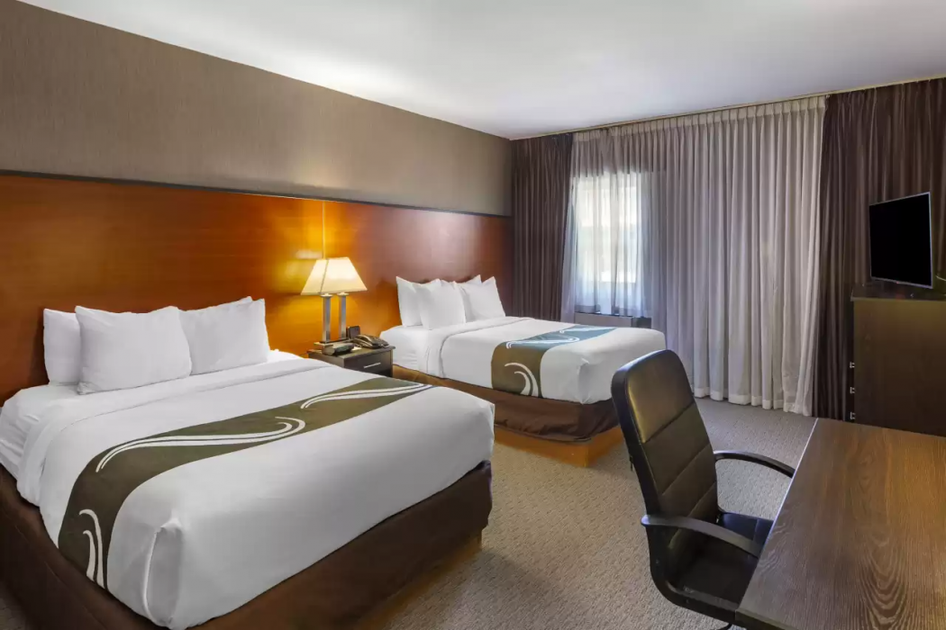 Quality Inn Toronto Airport 7/29