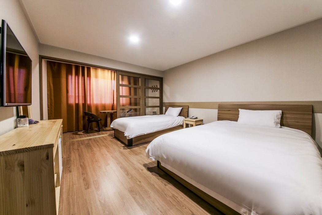 Huesik Hotel Sydney 53/87