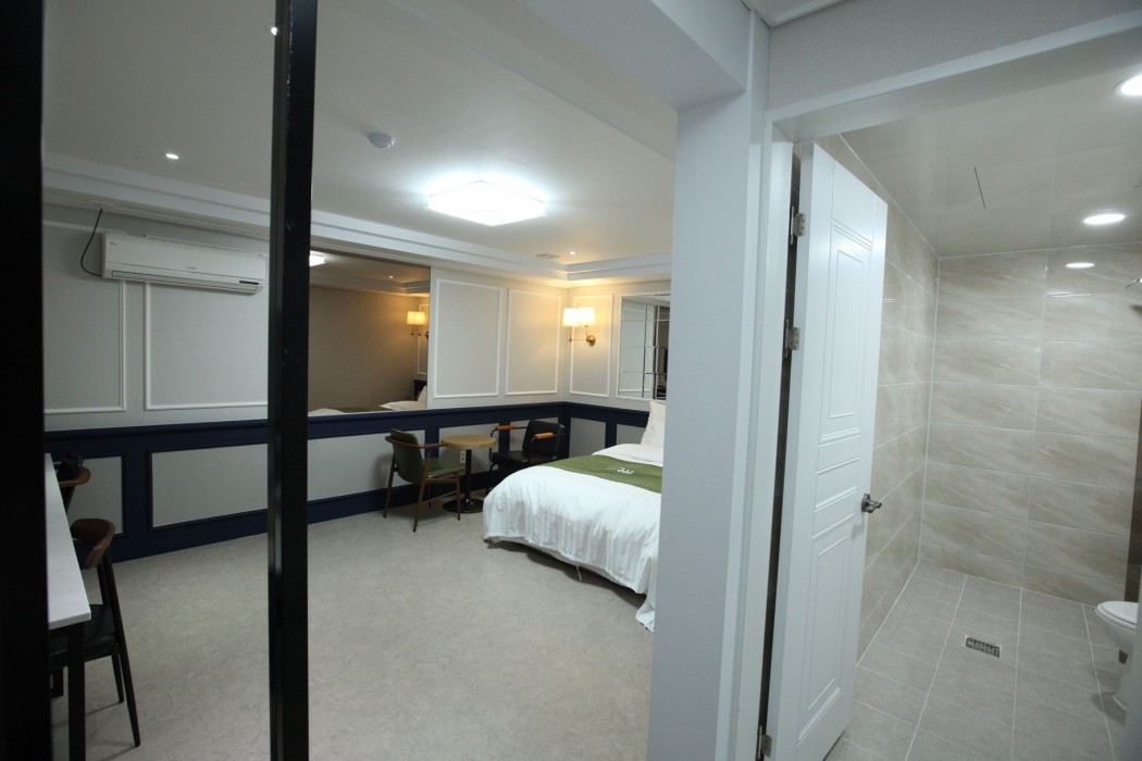 500Th Hotel 28/43