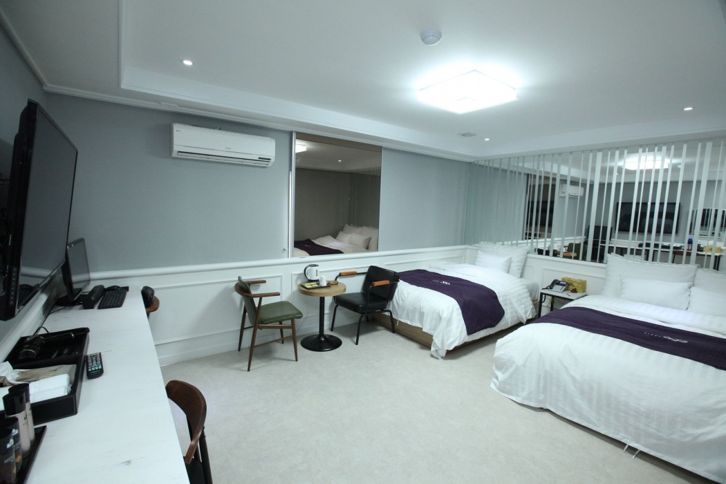 500Th Hotel 23/43