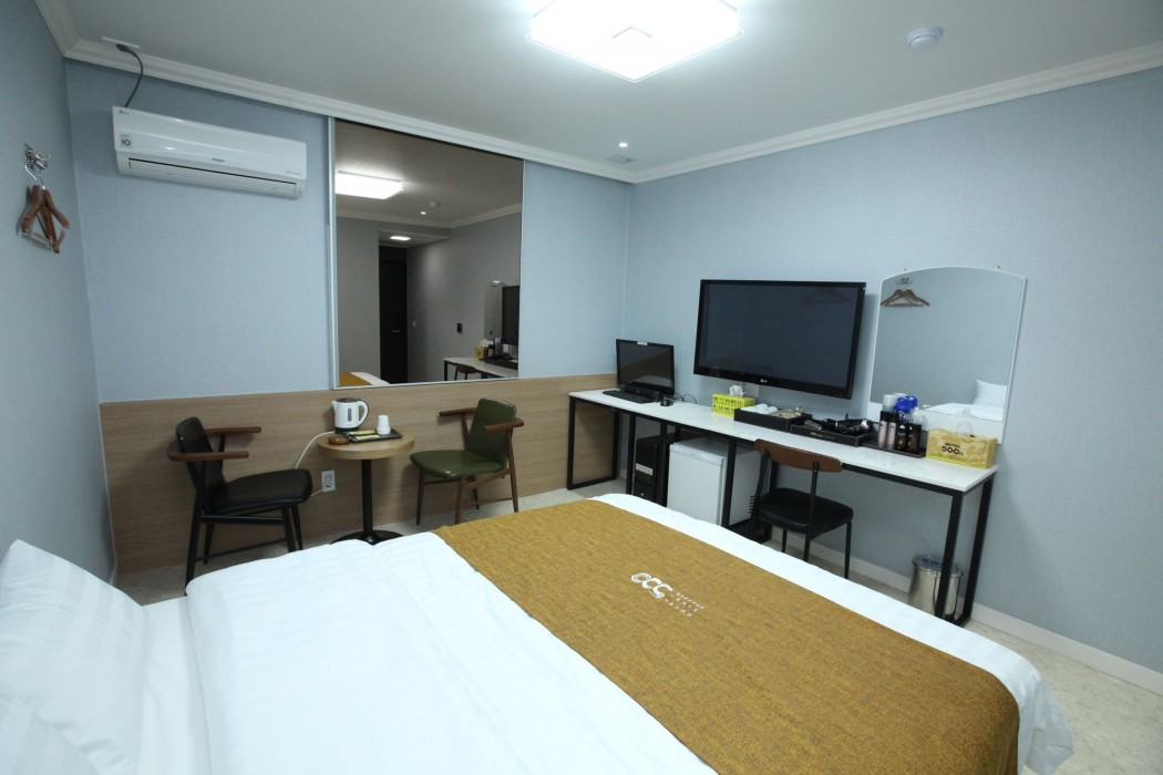 500Th Hotel 26/43