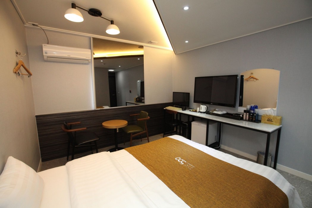 500Th Hotel 22/43