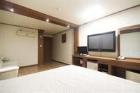 Hotel Orange 29/75