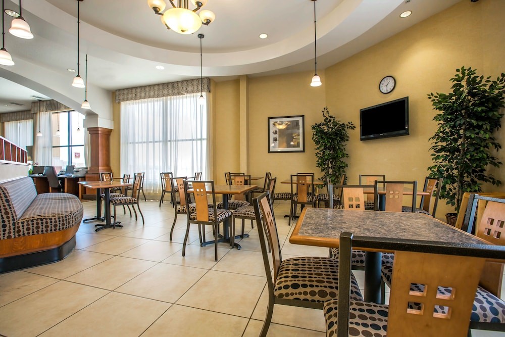 Comfort Suites Barstow Near I-15 30/51