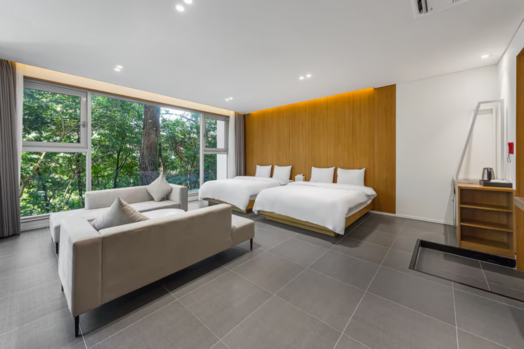 La Terrace Resort 7/10