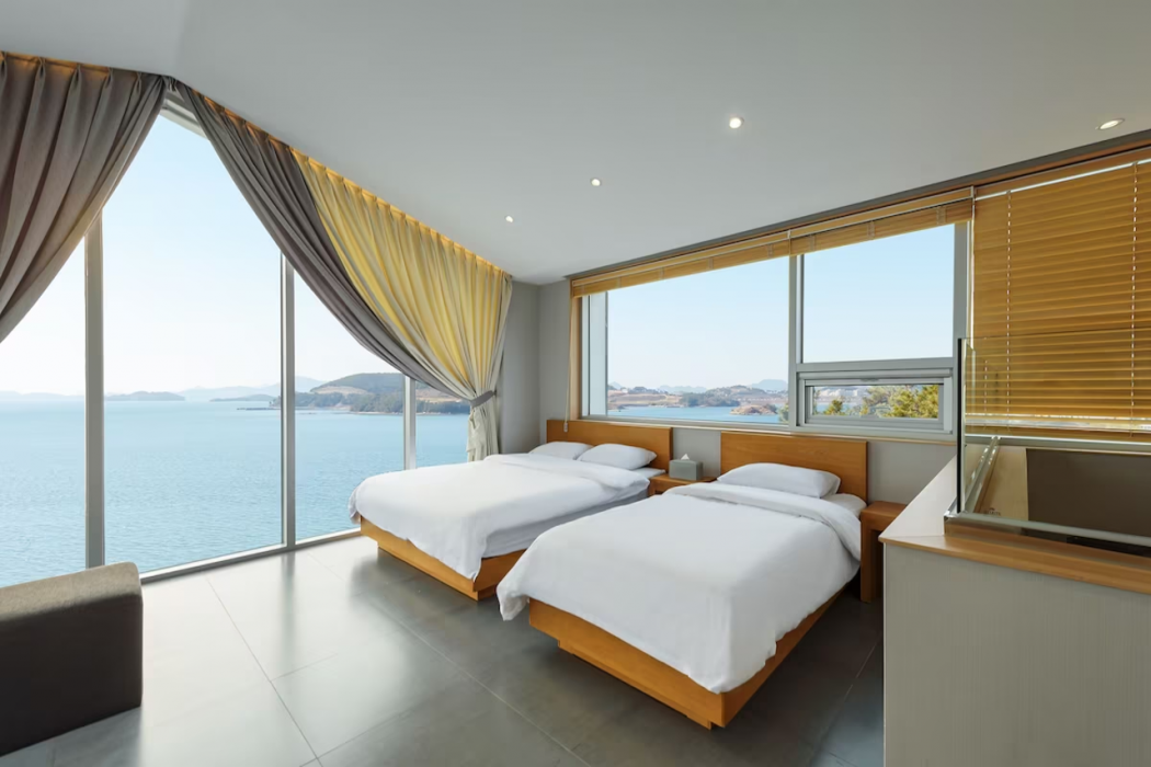 La Terrace Resort 6/10