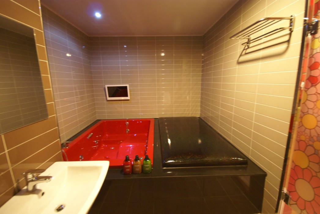 Ava Hotel Changwon 55/99