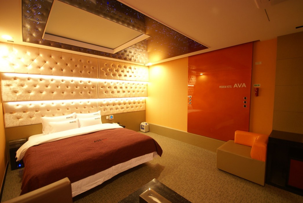 Ava Hotel Changwon 77/99