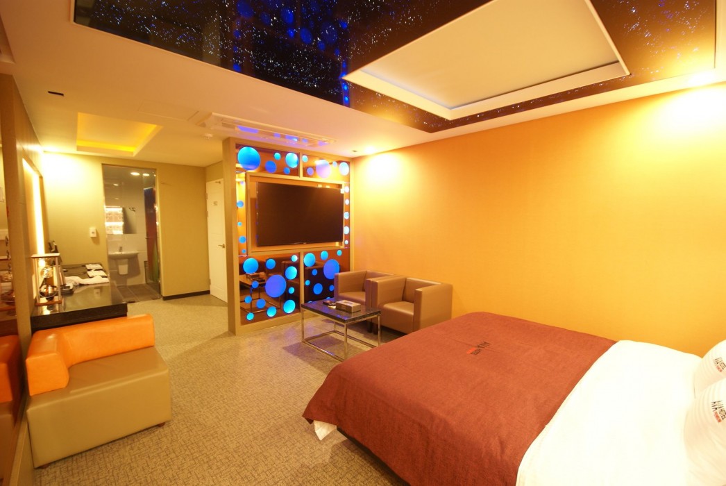 Ava Hotel Changwon 31/99