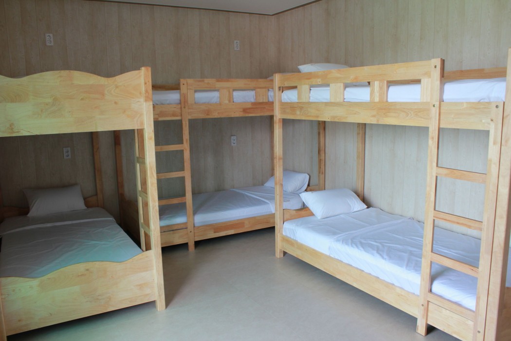 1% Hostel 36/59