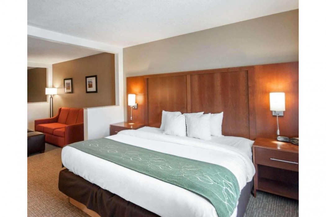 Comfort Suites Airport Boise ID 13/35