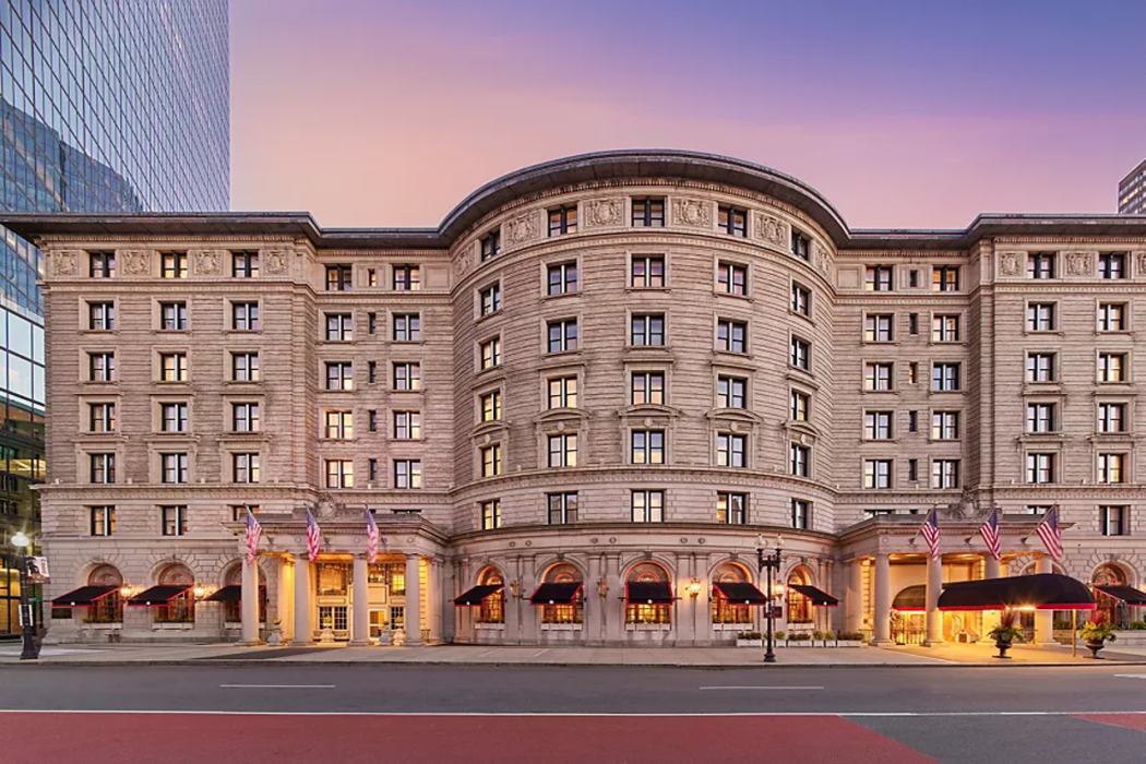 Fairmont Copley Plaza 2/105