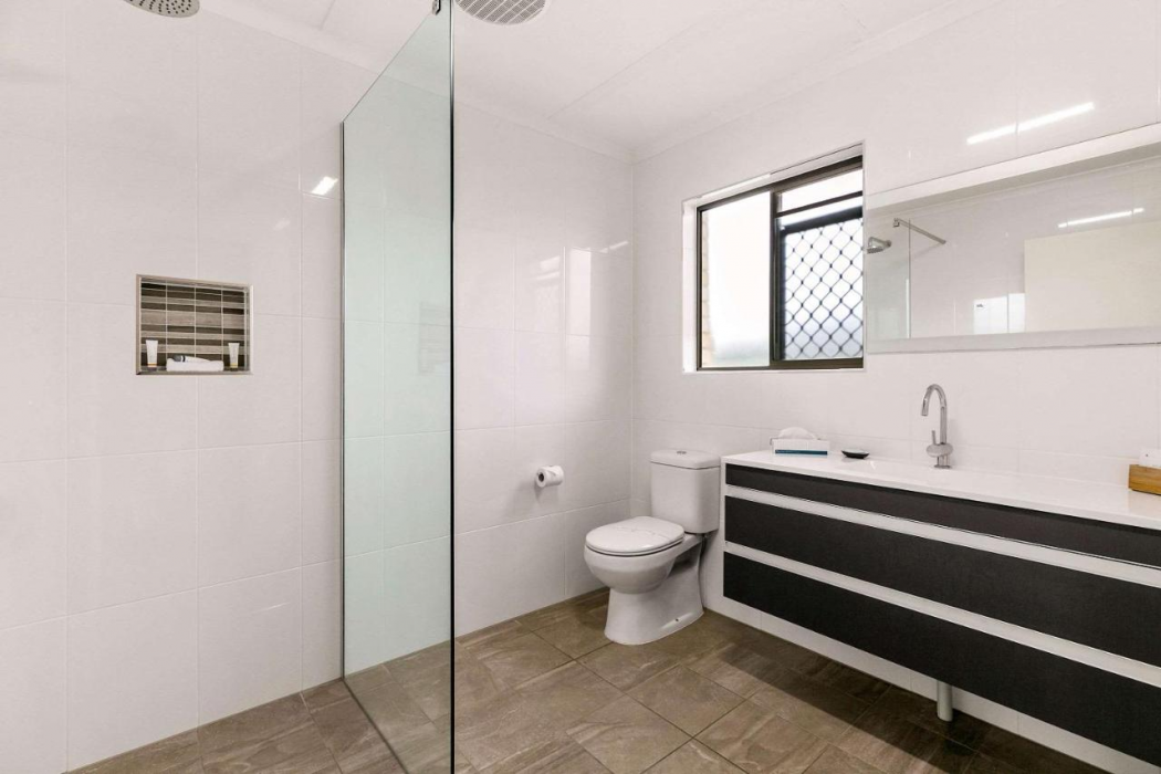 Comfort Inn On Main Hervey Bay 7/20