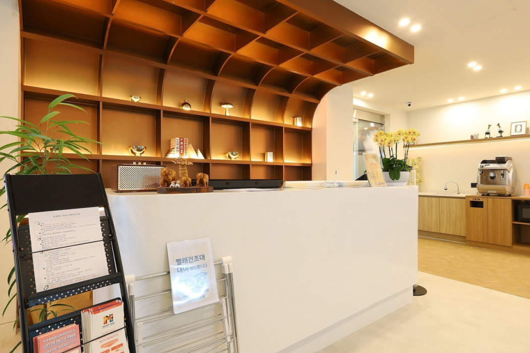 JB Plus Hotel 33/65