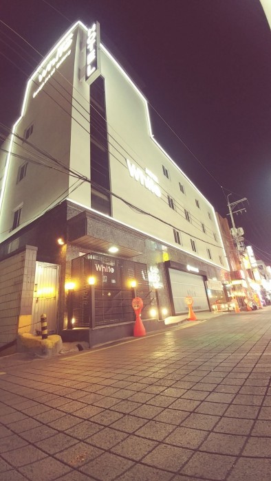White Hotel 11/15