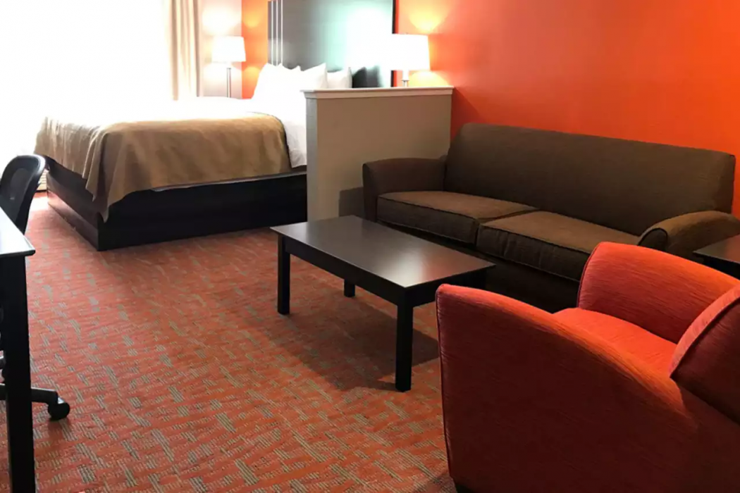 Quality Inn & Suites Fresno Northwest 7/34