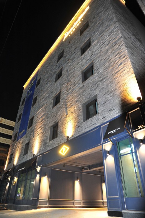 Dominique Hotel 21/77