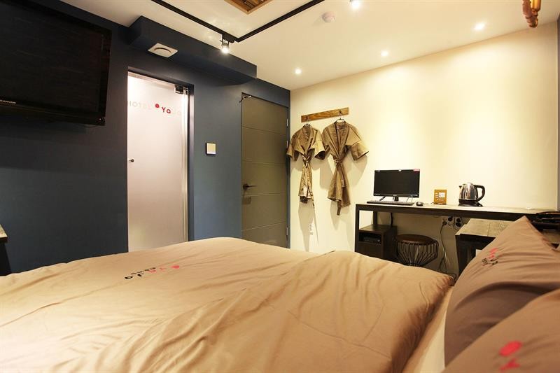 Yaja Hotel Chunho 42/77