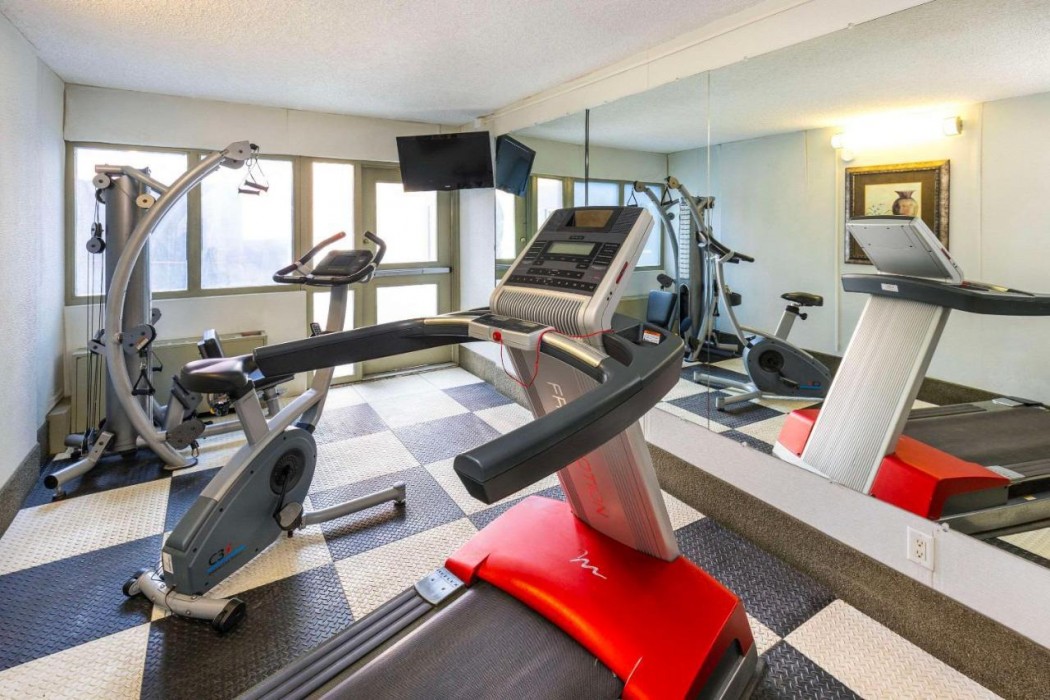Comfort Inn & Suites Edmonton Downtown 22/34