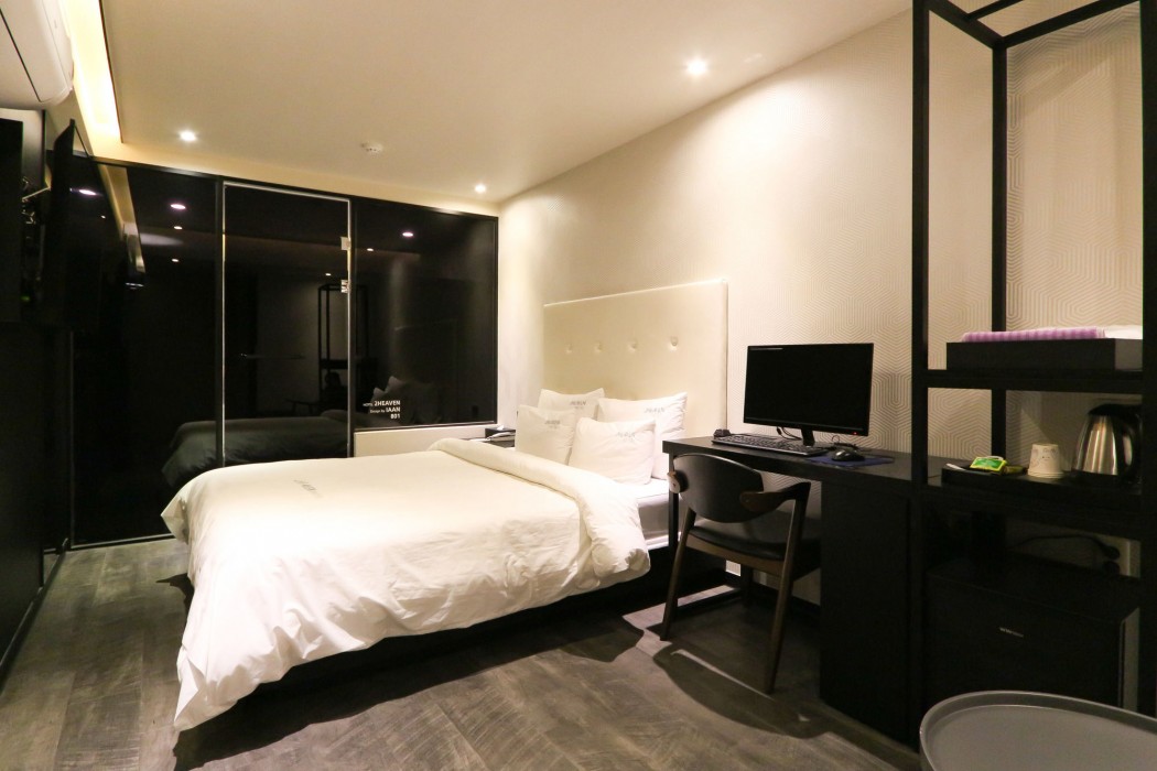 To Heaven Hotel Nampo 32/78