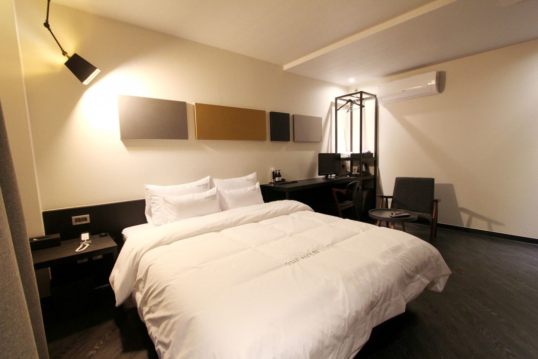 To Heaven Hotel Nampo 36/78