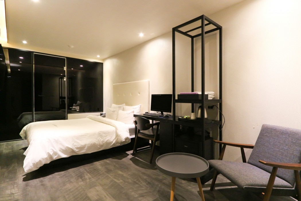 To Heaven Hotel Nampo 43/78