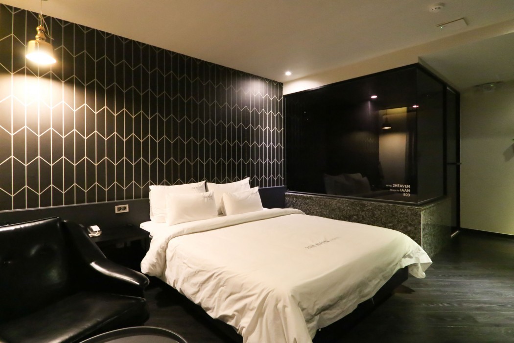 To Heaven Hotel Nampo 44/78