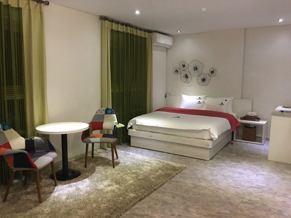 Zzara Hotel 17/35
