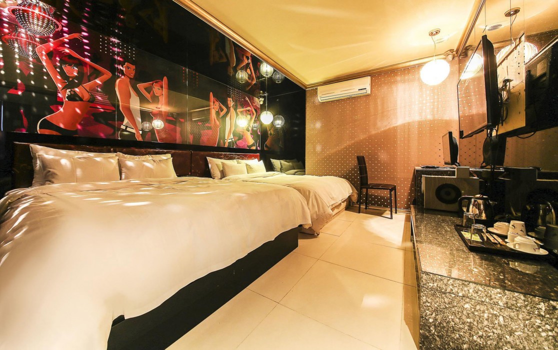 Echae Hotel 62/88