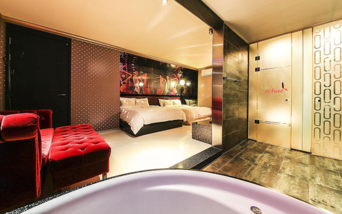 Echae Hotel 47/88