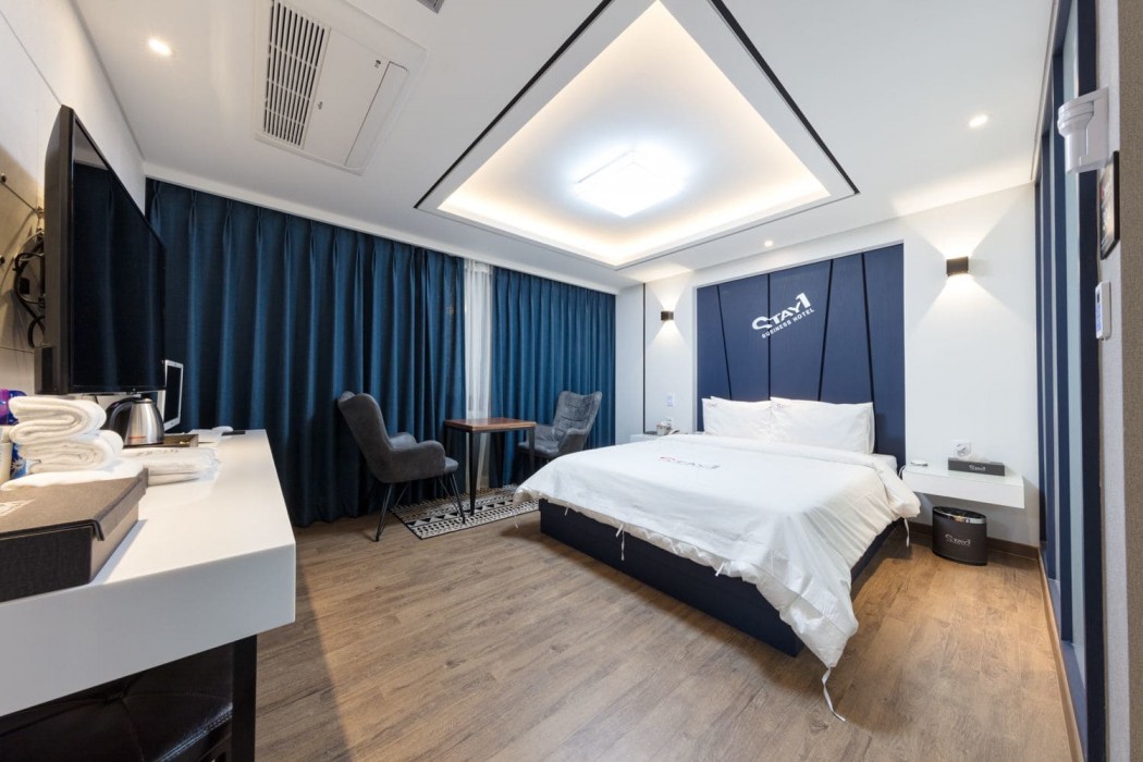 Stay 1 Hotel 31/49