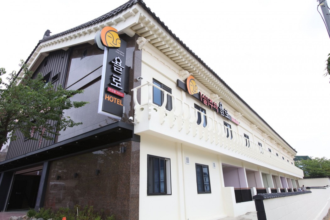Hotel Yolo 30/53