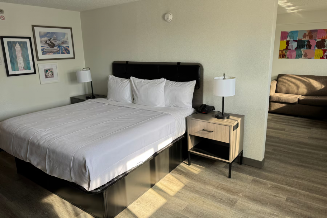 La Quinta Inn & Suites Washington DC-Capital/NoMA 9/33