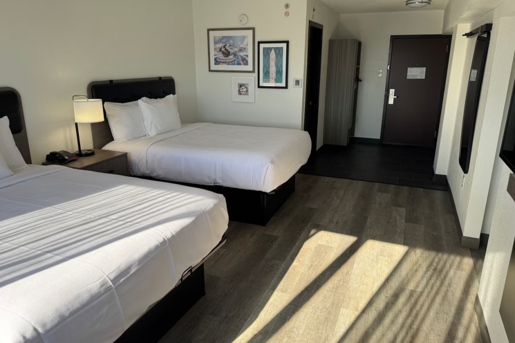 La Quinta Inn & Suites Washington DC-Capital/NoMA 8/33