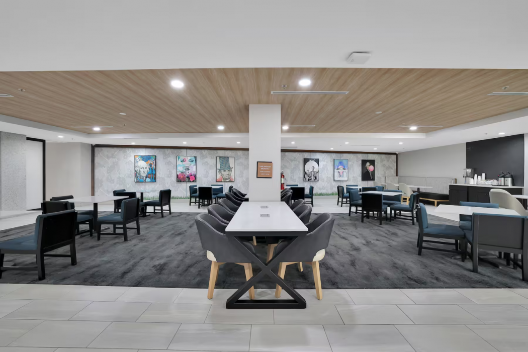 La Quinta Inn & Suites Washington DC-Capital/NoMA 25/33