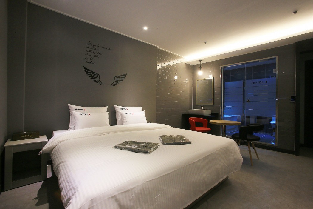 Hotel J Ansan 67/93