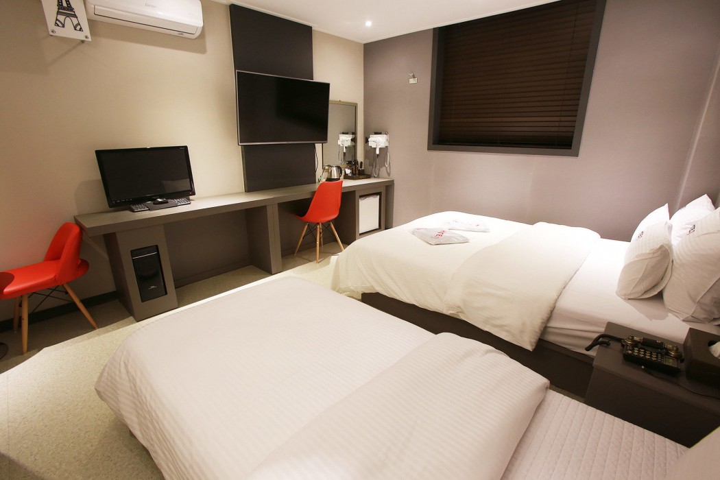 Hotel J Ansan 52/93