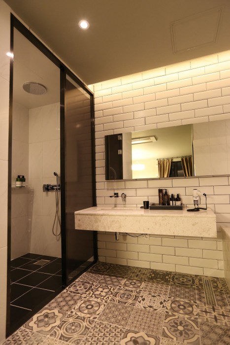 Idea Hotel 57/80
