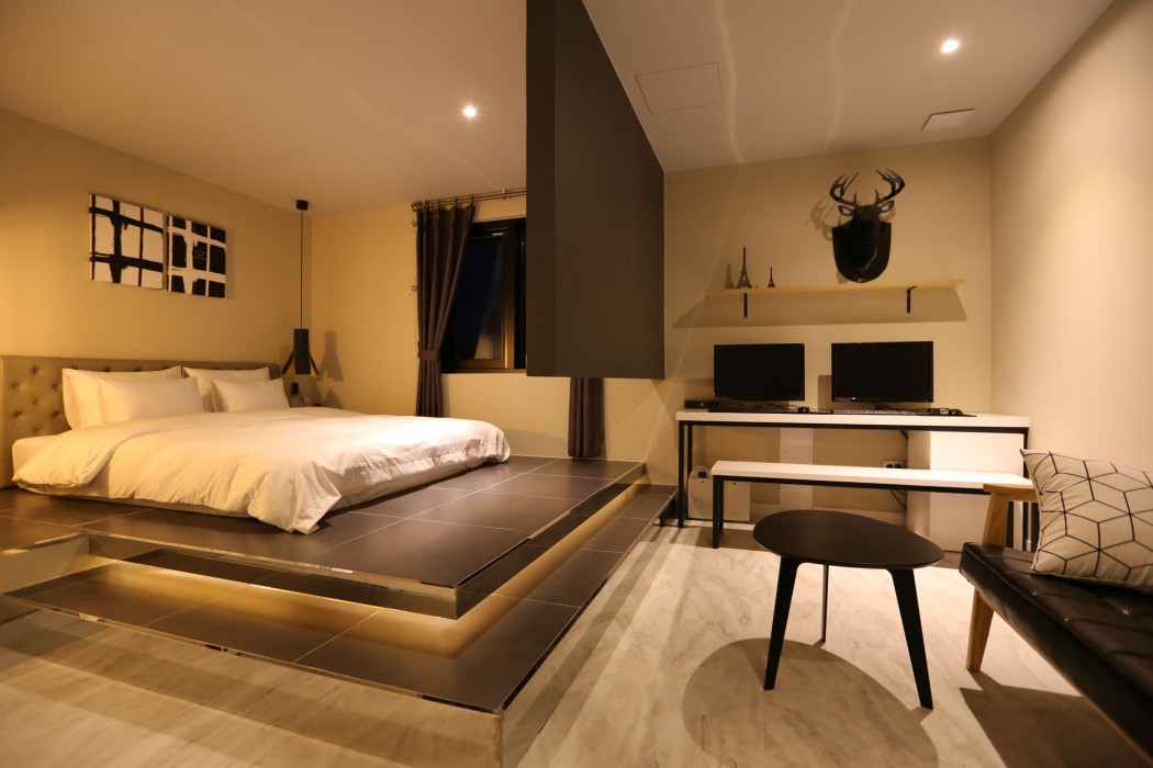 Idea Hotel 26/80