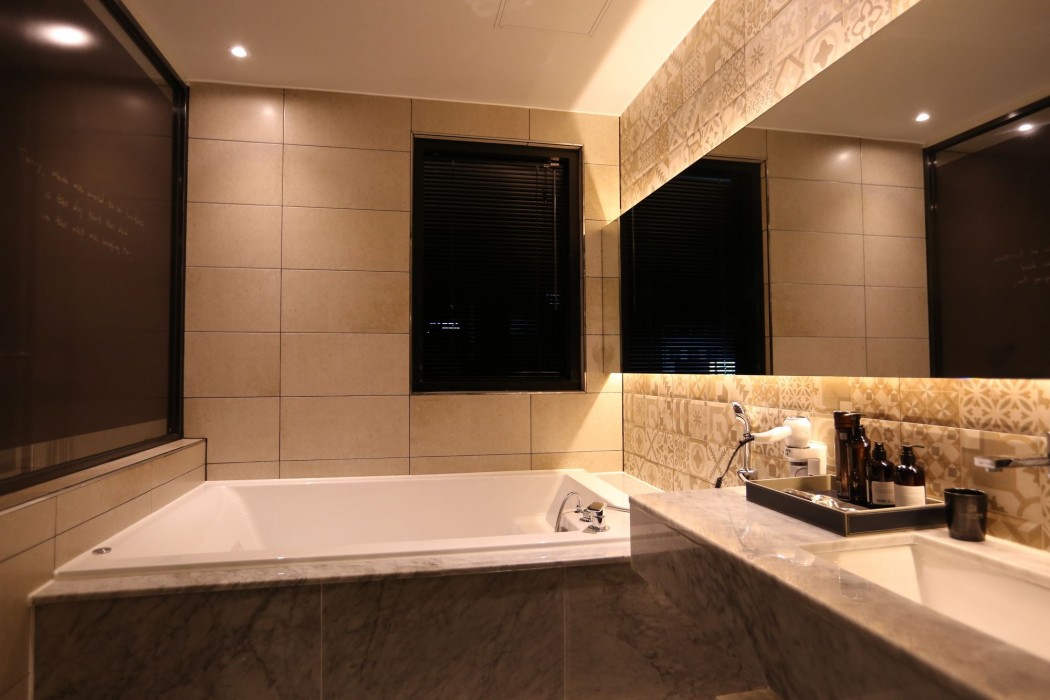 Idea Hotel 35/80